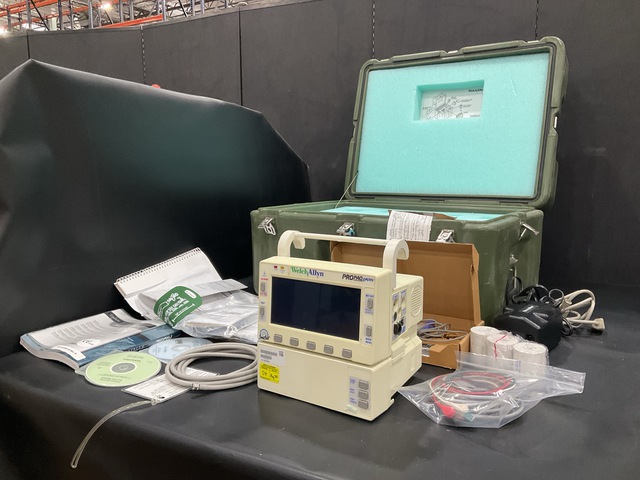 Welch Allyn ProPaq 206 EMPSC Patient Monitor w/Storage Case