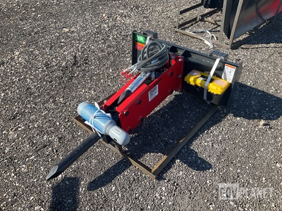 Raytree RMH680 Skid Steer Hydraulic Hammer - Unused
