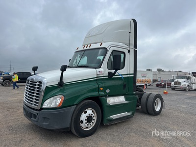 2017 Freightliner Cascadia 125 4x2 S/A Day Cab Truck Tractor