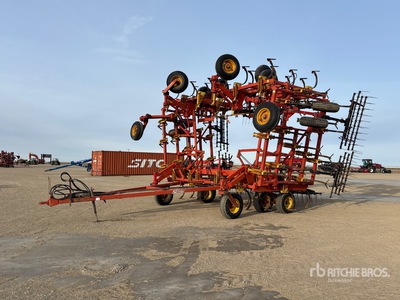 Bourgault 546 52 ft Cultivator