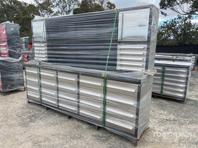 2025 AGT 10FT-30D-01B 10 ft 30-Drawer ベンチ (Unused)