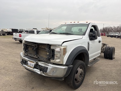2019 Ford F-550 4x2 Cab & Chassis (Inoperable)
