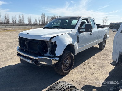 2017 Ford F-350 XL 4x2 Extended Cab Pick Up