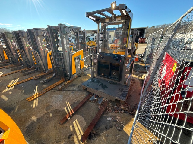 Jungheinrich EKS314 3000 lb Electric Forklift