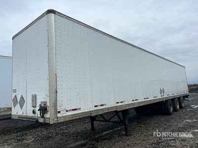 2006 Manac 94353002 53 ft x 102 in Tri/A Van Trailer