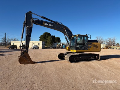 2023 John Deere 210G LC Excavadora de Cadenas