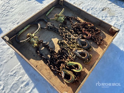 Quantity of (2) Chain Sling