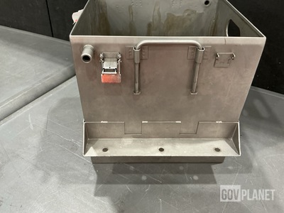 Marathon Norco AeroSpace MXU-860/A24X-55 Battery Box