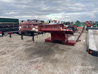 2013 Trail King TK110HDG513 Tri/A Expandable Axle Single Drop Lowboy Trailer