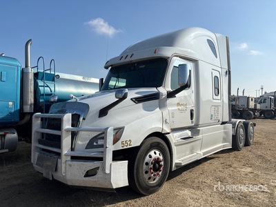 2020 Freightliner Cascadia 126 6x4 T/A Sleeper Truck Tractor (Inoperable)