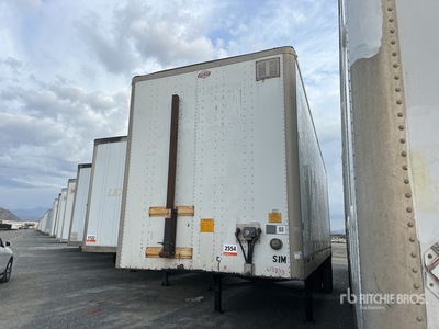 2012 Utility 28 ft x 102 in S/A Geschlossene Anhänger