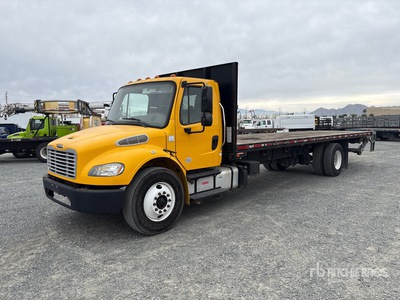 2020 Freightliner M2 106 4x2 Autocarro cassone fisso