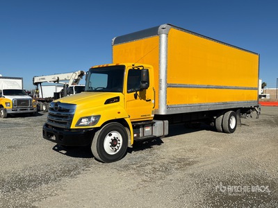 2020 Hino 268 4x2 Moving Van Truck