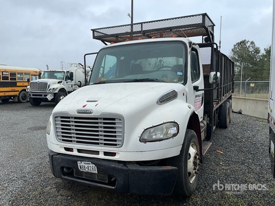 2012 Freightliner M2 106 6x4 شاحنة قلابة /محورين (Inoperable)