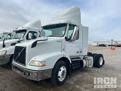 2015 Volvo VNR42T 4x2 Day Cab Truck Tractor