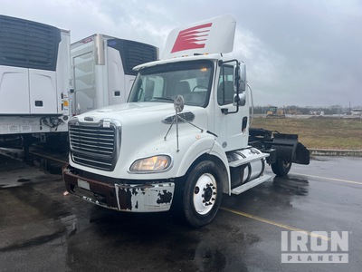 2016 Freightliner M2 112 4x2 Ciągnik siodłowy z kabiną dzienną S/A