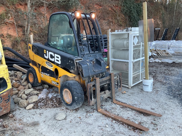 2017 JCB 35D4X4 Telehandler (Inoperable) 2017 JCB 35D4X4 Telehandler (Inoperable)