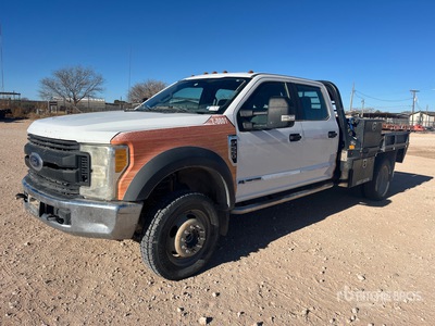 2017 Ford F-550 XL 4x4 Crew Cab Camión Caja Abierta