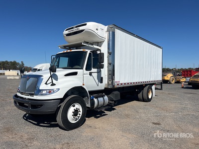 2016 International DuraStar 4300 4x2 Refrigerated Truck