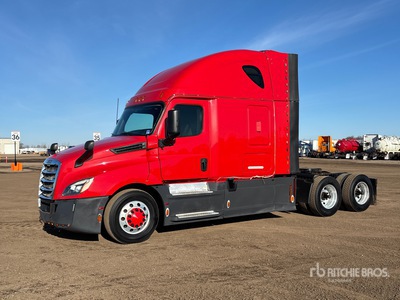 2019 Freightliner Cascadia 126 6x4 T/A Sleeper Truck Tractor