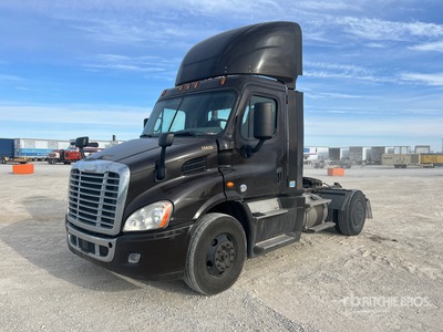 2017 Freightliner Cascadia 113 4x2 Cabeza Tractora Cabina Corta