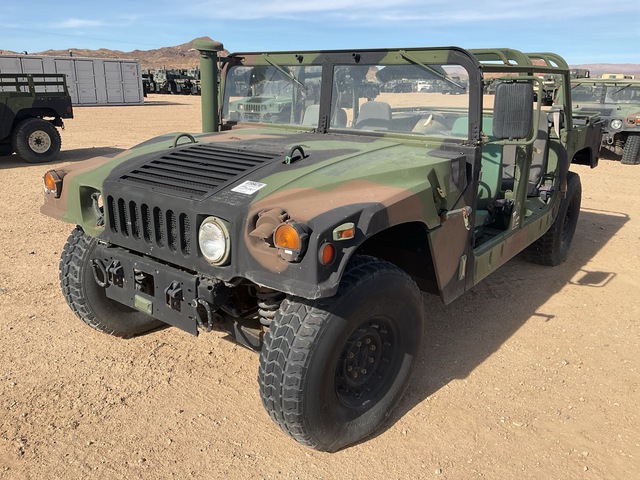 2000 AM General M1123 HMMWV 4 Door w/Truck Body