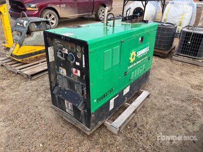 2015 Miller Big Blue 500 20 A Skid-Mounted Multi-Process Engine Driven Welder