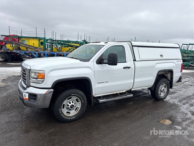 2015 GMC Sierra 2500HD 2500HD 4x4 Pick Up