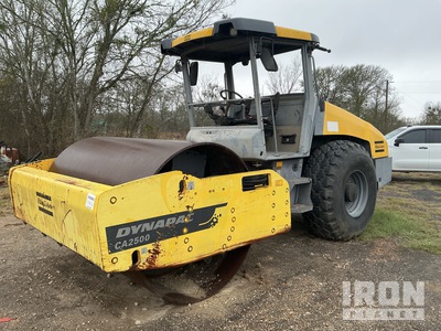 2014 Dynapac CA2500D Rullo vibrante ferro gomma