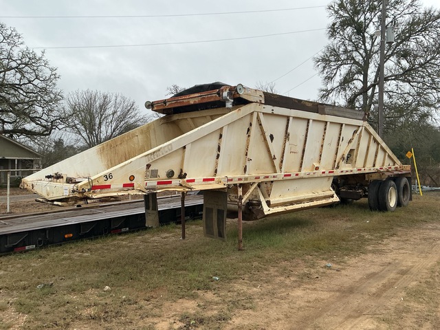 1998 Ranco 40 ft T/A Belly Dump Trailer