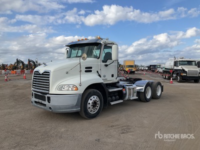 2016 Mack CXU613 6x4 Day Cab Truck Tractor