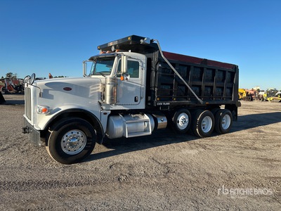 2016 Peterbilt 367 8x4 Tri/A Dump Truck