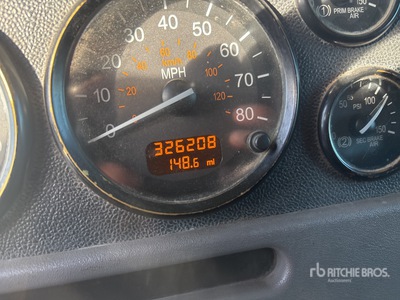 2016 Peterbilt 367 8x4 Autocarro ribaltabile 3 assi