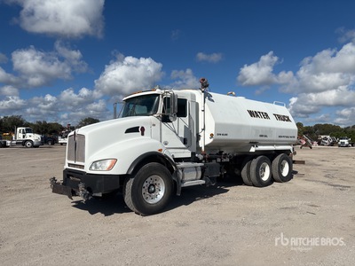 2012 Kenworth T440 5000 gal 6x4 Water Truck