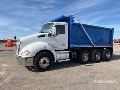 2018 Kenworth T680 8x4 Autocarro ribaltabile 3 assi