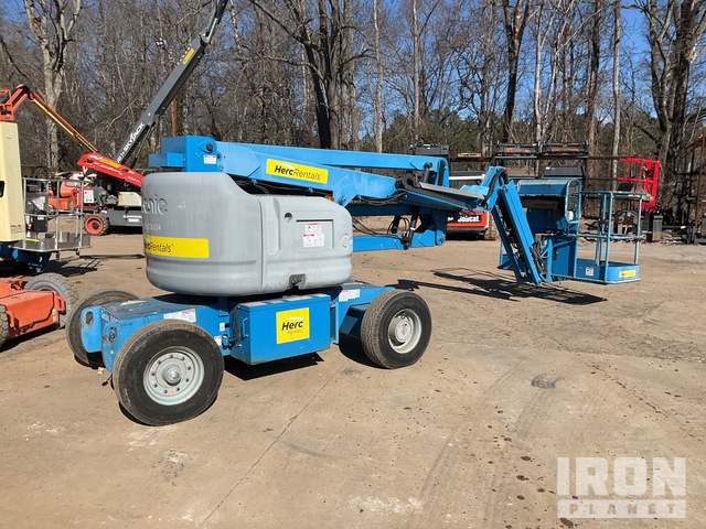 ELEVADOR ARTICULADO 2015 GENIE Z4525J