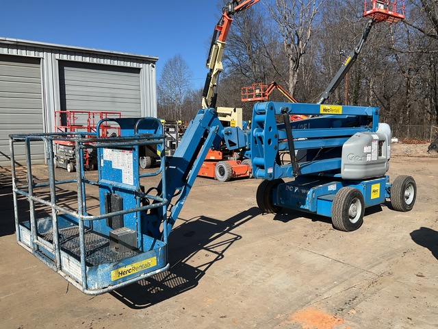 2015 Genie Z-45/25J 2WD Electric Articulating Boom Lift