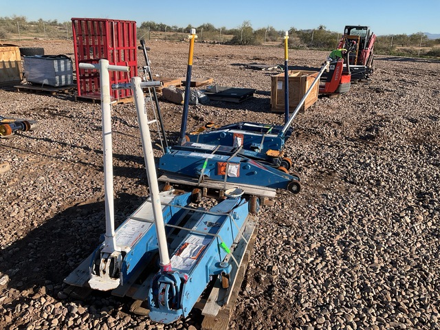 (6) Hydraulic Jacks