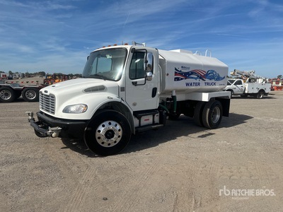 2017 Freightliner M2 106 散水車