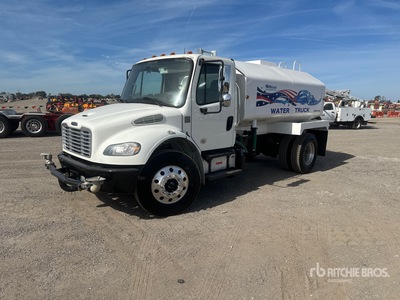 2017 Freightliner M2 106 散水車