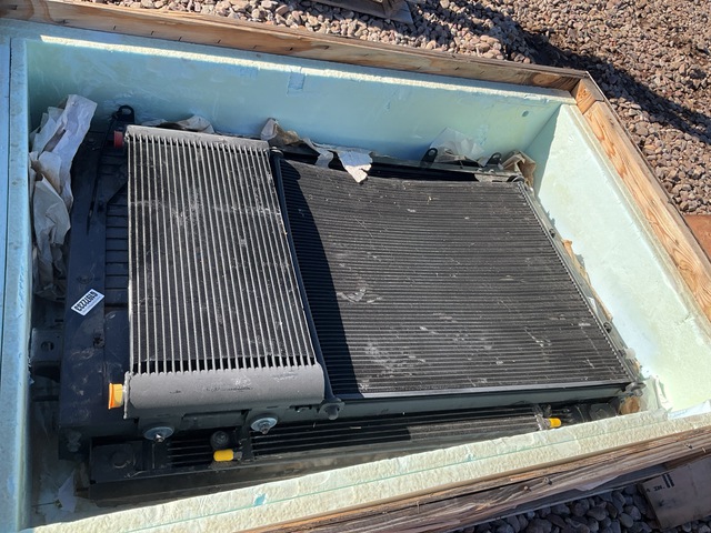 Oshkosh 12613889 Transmission Fluid Cooler