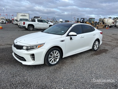 2017 Kia Optima EX Automobile