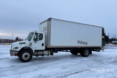2020 Freightliner M2106 4x2 Furgoneta caja cerrada