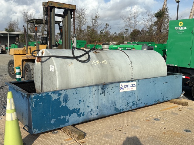 Newberry 1000 gal Steel Oil Tank
