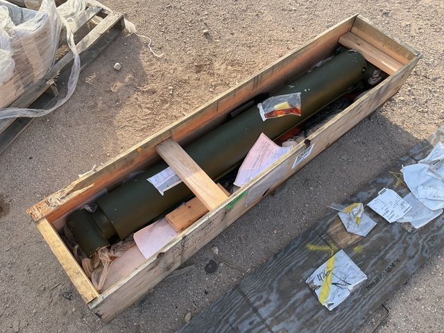 Oshkosh 1HA162 Actuating Linear Cylinder