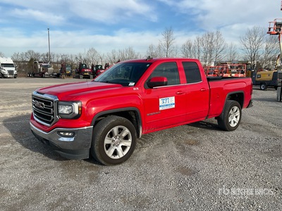 2017 GMC Sierra 1500 SLE 4x2 Extended Cab Pickup