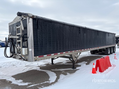 2015 Wilson DWG-550WB 48 ft Tri/A Walking Floor Grain Trailer