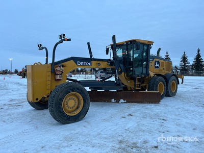 2021 John Deere 872GP AWD Motor Grader