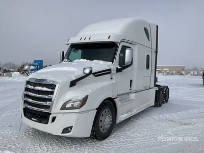 2019 Freightliner Cascadia 126 6x4 T/A Sleeper Truck Tractor