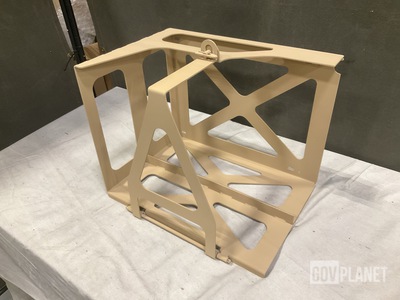 (77) BAE Systems R0081028 Mounting Brackets